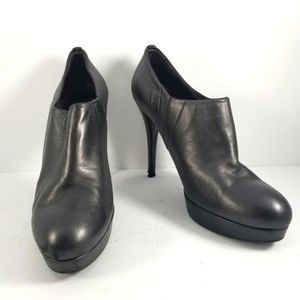 Stuart Weitzman Stiletto Heel Black Booties Size 9M.‎ S710